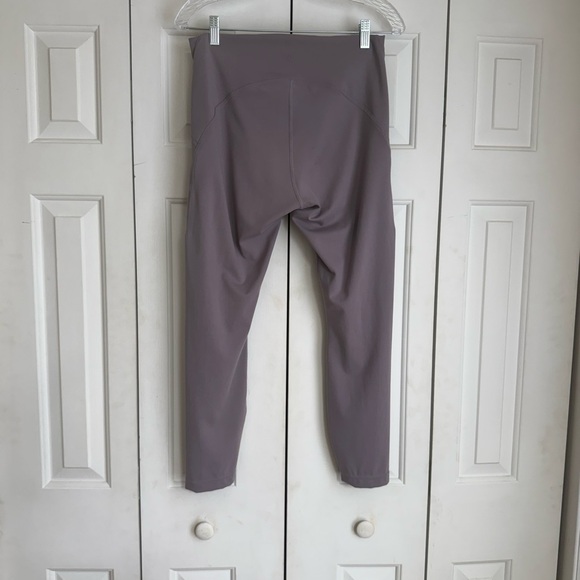 Lululemon Women’s InStill High-Rise Tight 25 Leggings Violet Verbena Size 10 - Picture 4 of 9